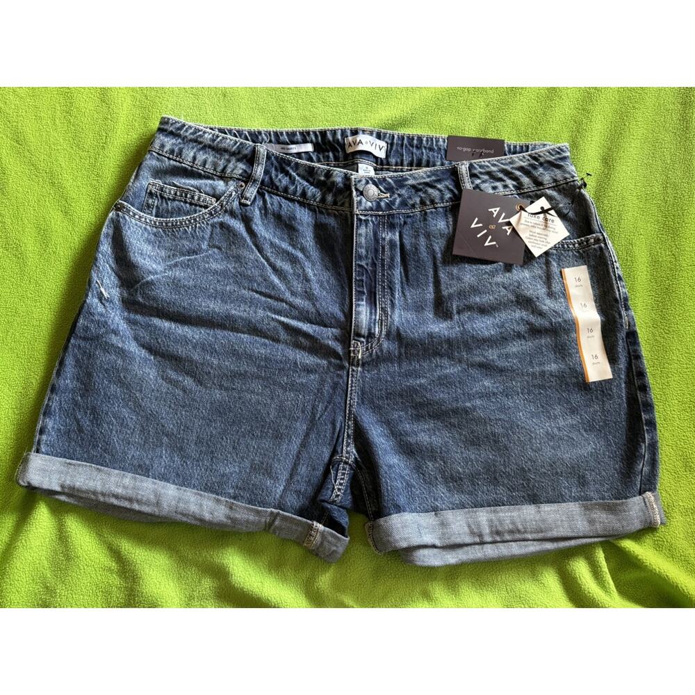 Ava & Viv Women’s Midi Shorts High Rise Relaxed Fit Stretch Size 16 R